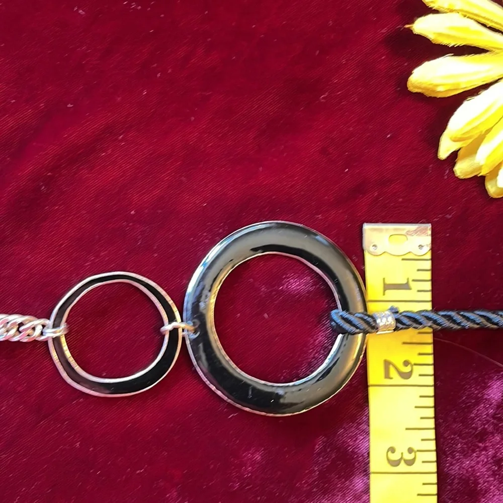 🌺 VINTAGE; New York Chic Belt/Necklace in Black/Silver-tone w/Black Rope Decor! - Picture 10 of 10